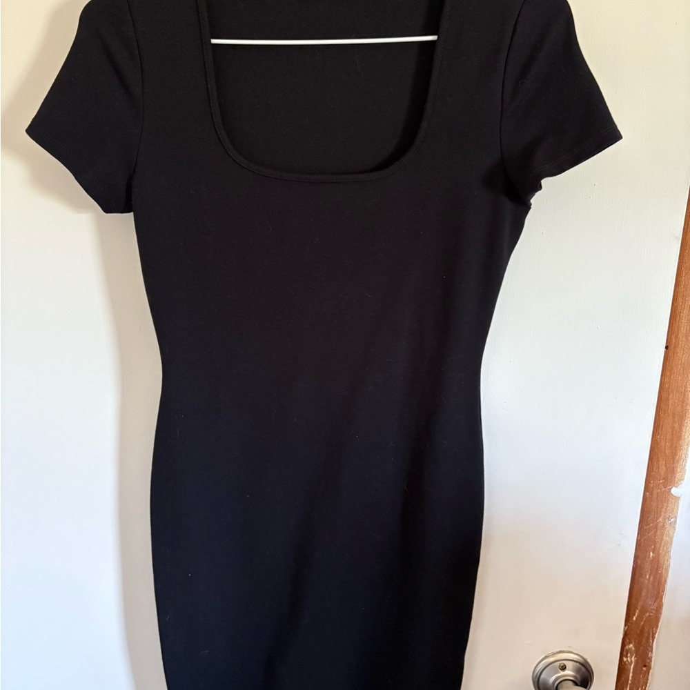 Chic Black Square Neck Mini Dress
